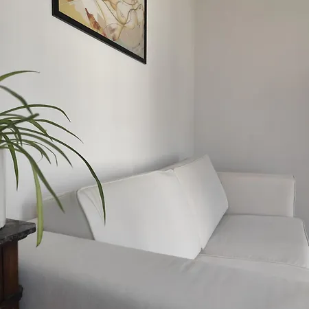 Проживання в сім'ї Avea - Accessible Downtown Retreat Near Hofgarten